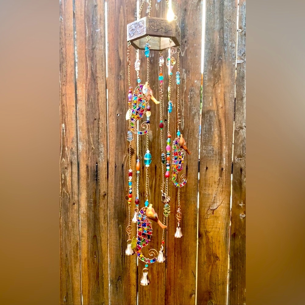 Gorgeous Glass Rocks & Beads Seahorse Wind Chime Sun Catcher Mobile